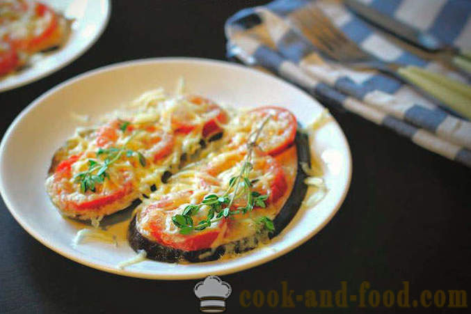 Gebakken aubergine met tomaat en kaas