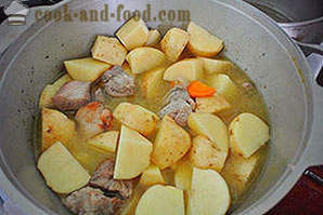 Gebraden vlees en aardappelen