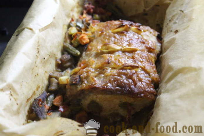 Varkensvlees in de oven gebakken met champignons en groenten - hoe heerlijk borst bakken in de oven, het recept met een foto poshagovіy