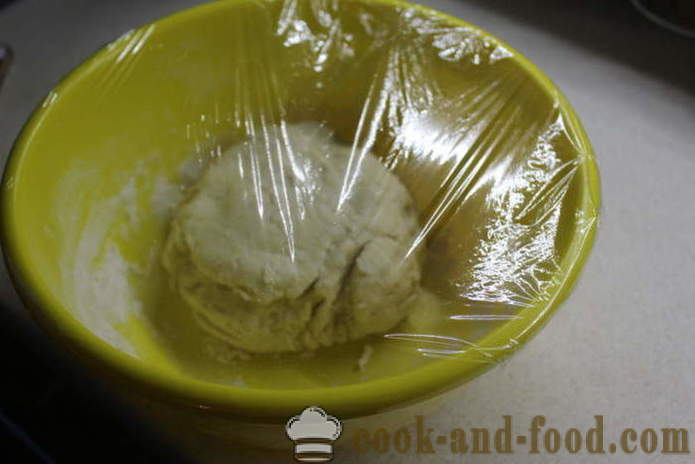 Varkens in dekens op yoghurt en gist - hoe hotdogs koken in gebak in de oven, met een stap voor stap recept foto's