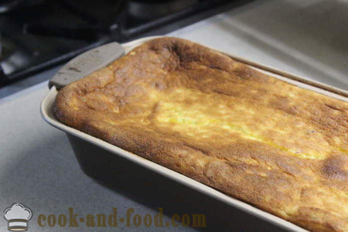 Vanille cake met peren en kaas in mallen - hoe je een taart gemaakt van kwark en peren in het huis, stap voor stap recept foto's te bakken