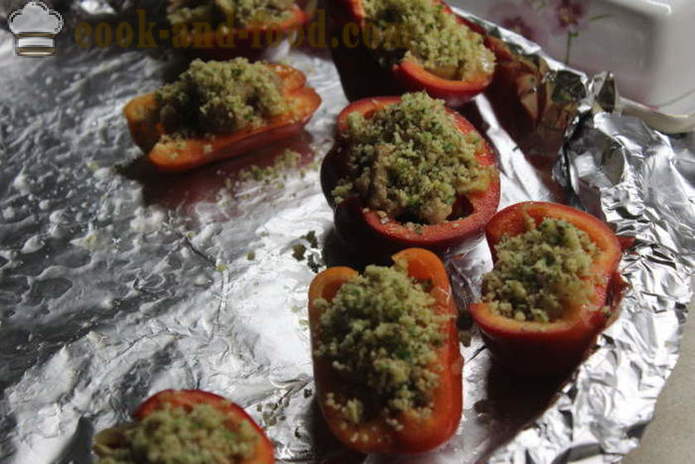 Gevulde paprika's met gehakt met gehakte selderij - zoals gebakken gevulde paprika's in de oven, met een stap voor stap recept foto's