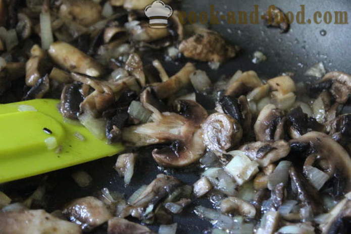 Dij van de kip zonder been met champignons in de oven - hoe je een heerlijke kippendijen koken in de oven, met een stap voor stap recept foto's