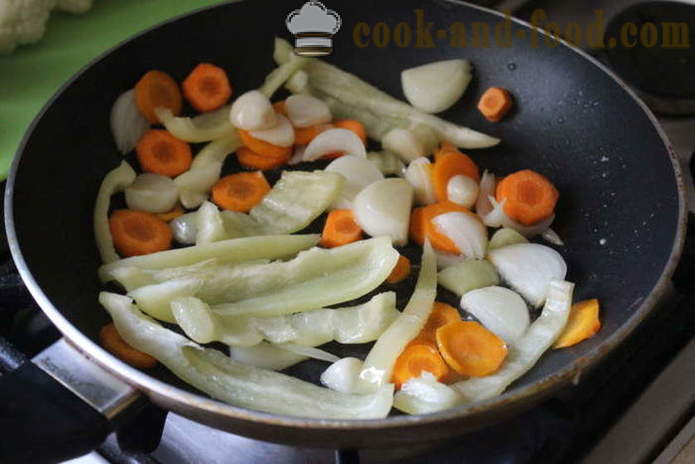 Jonge aardappelen in een pot met worst en groenten - hoe je een gebraden in de oven van de jonge aardappelen, een stap voor stap recept foto's te koken