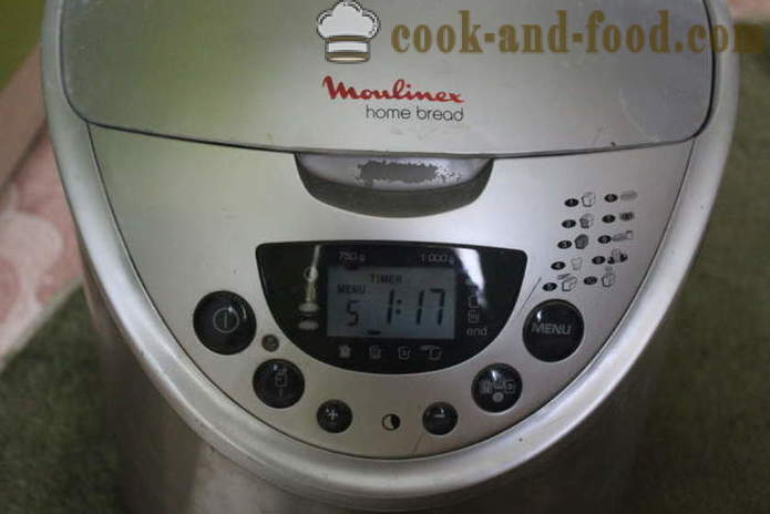 Eenvoudige cake in de broodmachine - hoe je een taart bakken in de broodbakmachine, een stap voor stap recept foto's