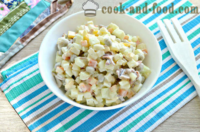 Aardappelsalade met calamari in blik - hoe je een salade met inktvis en aardappelen te maken, met een stap voor stap recept foto's