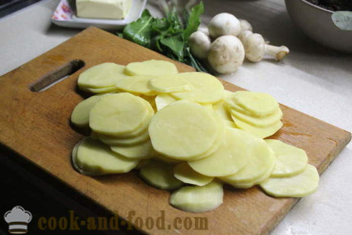 Casserole van rauwe aardappelen met champignons en zuring - hoe je een braadpan van aardappelen met champignons, een stap voor stap recept foto's maken