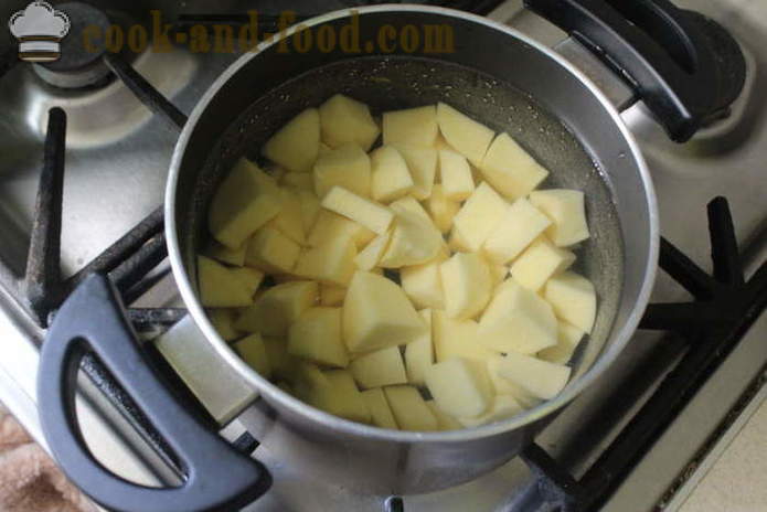 Tsjechische aardappelsoep met champignons - hoe Tsjechische soep met champignons, een stap voor stap recept foto's te koken