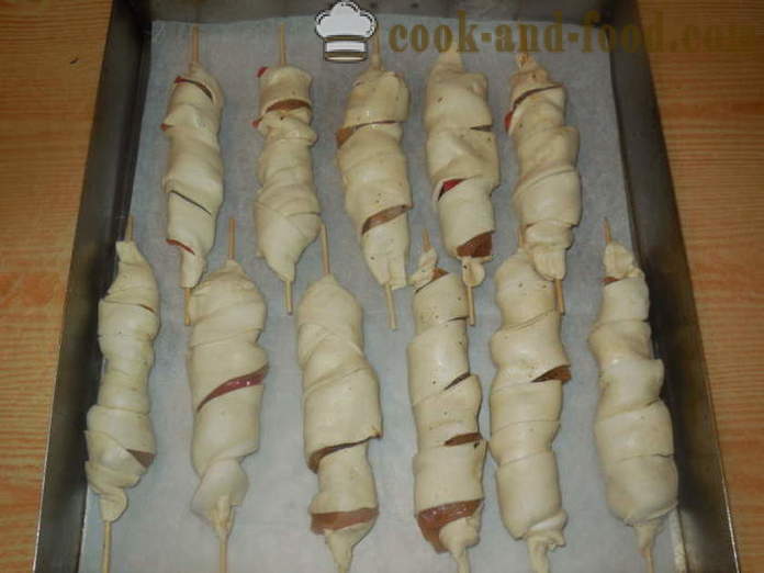 Kip in bladerdeeg in de oven op spiesjes - hoe je een kip op spiesjes, een stap voor stap recept foto's te koken