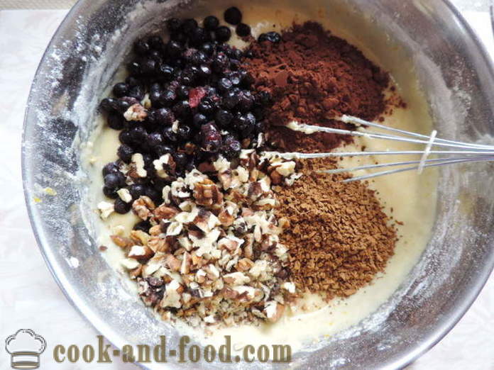 Cake Blueberry met walnoten - hoe blueberry taart met noten en cacao te maken, met een stap voor stap recept foto's