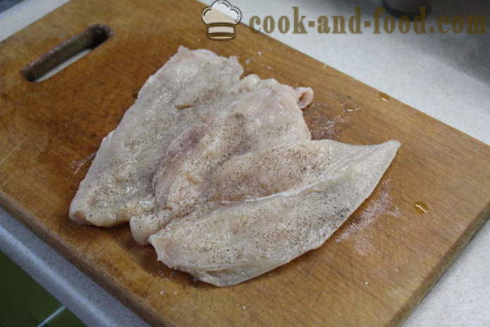Gebakken kip broodje in de oven - zoals gebakken kip broodje in de oven in folie, met een stap voor stap recept foto's