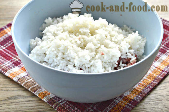 Gehaktballen gemalen rundvlees met rijst in een pan - hoe gehaktballetjes van rundergehakt en jus koken, met een stap voor stap recept foto's