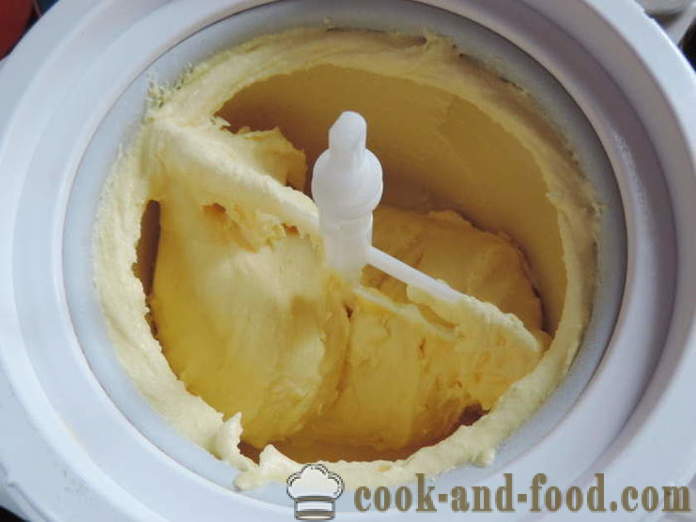 Zelfgemaakt ijs en gecondenseerde melk - hoe om ijs te maken thuis, stap voor stap recept foto's