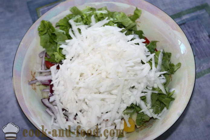 Salade met groenten en mozzarella - hoe je een salade met groenten en kaas te maken, met een stap voor stap recept foto's