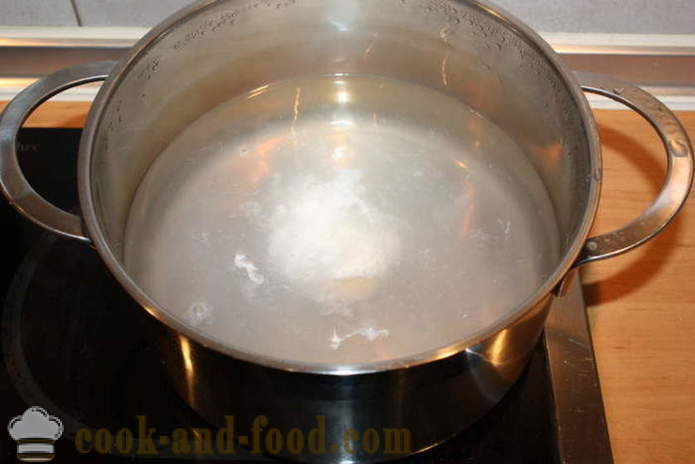 Ei gepocheerd in water - hoe je een gepocheerd ei thuis, stap voor stap recept foto's te koken