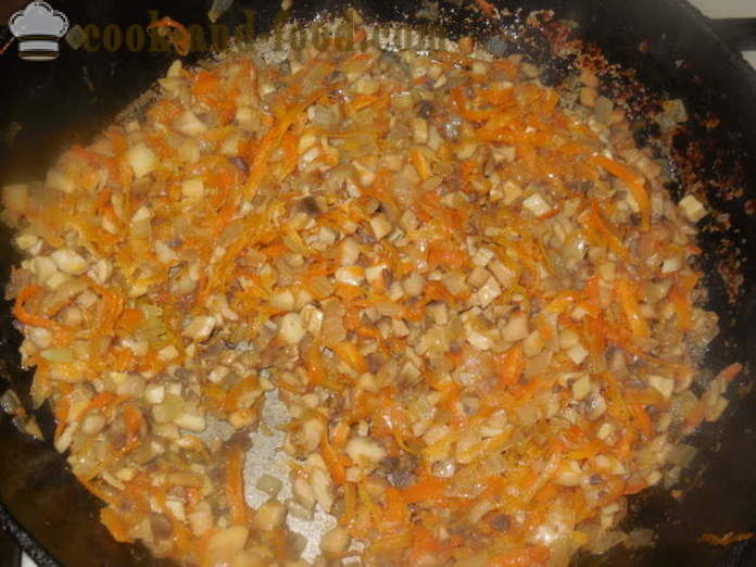 Broodjes van de kool met boekweit, aardappelen en champignons - Hoe vleesloze gevuld met boekweit, een stap voor stap recept foto's te koken