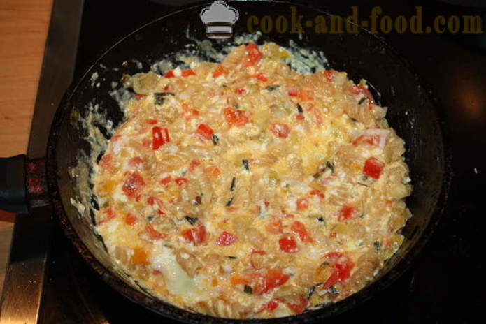Pitabrood met roerei en kaas in de oven - hoe rollen pitabrood, een stapsgewijze recept rol pitabrood met roerei en kaas bereiden