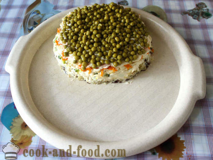 Eenvoudige paddestoel salade met champignons en kaas - hoe je een salade met champignons, een stap voor stap recept foto's voor te bereiden
