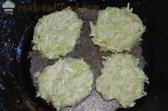 Eenvoudige beignets van courgette of courgette - hoe squash beignets, een stap voor stap recept foto's te koken