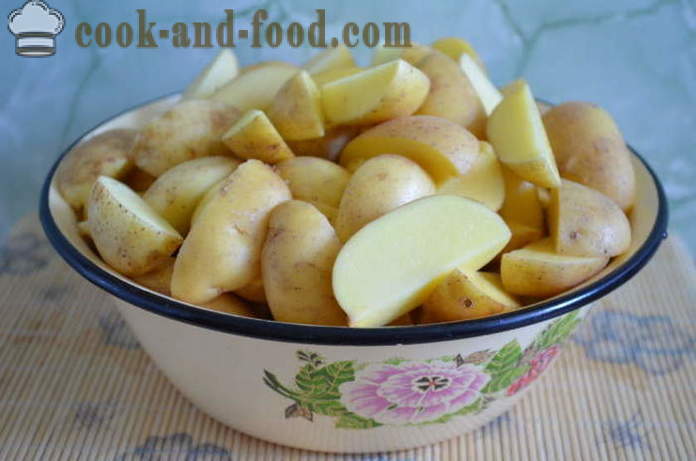 Aardappelen gebakken in de mouw - zoals gebakken aardappelen in de oven in het gat, stap voor stap recept foto's