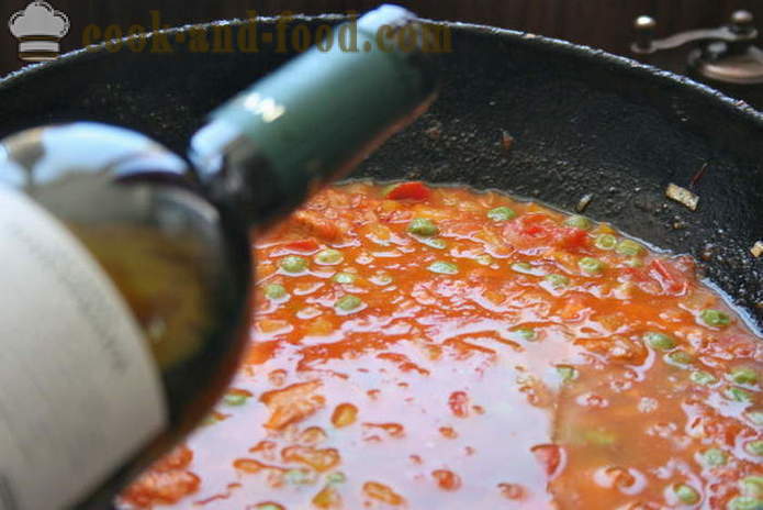 Klassieke paella met kip en vis - hoe paella te maken thuis, stap voor stap recept foto's