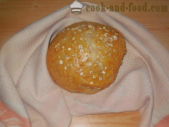 Zelfgebakken brood met havervlokken op het water - hoe havermout brood bakken in de oven, met een stap voor stap recept foto's