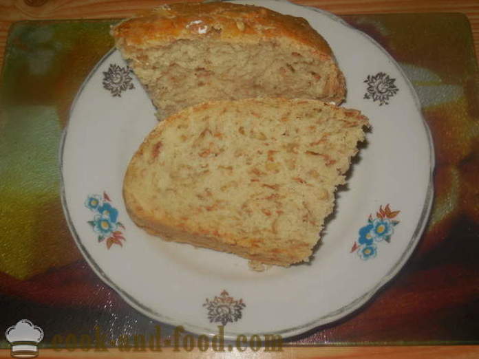Zelfgebakken brood met havervlokken op het water - hoe havermout brood bakken in de oven, met een stap voor stap recept foto's