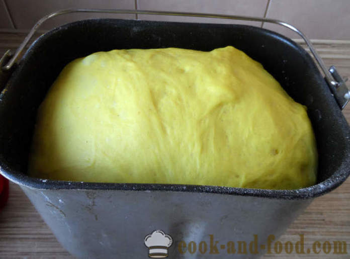 Vlees snack-cake Zonnebloem - hoe je een gist taart, zonnebloem, stap voor stap recept foto's maken