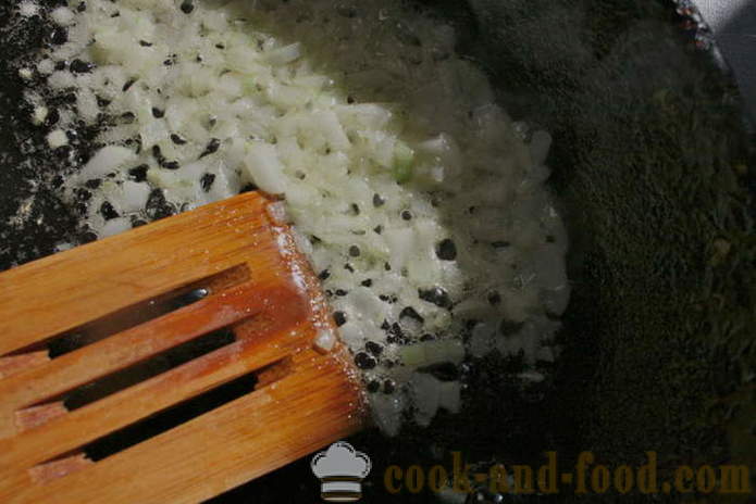 Zelfgemaakte bouillon risotto met wijn - hoe risotto thuis, stap voor stap recept foto's te koken