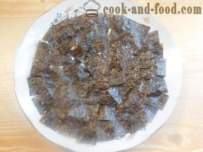Vegetarische Gekleed Haring met nori - hoe haring koken onder een bontjas met zeewier nori, een stap voor stap recept foto's