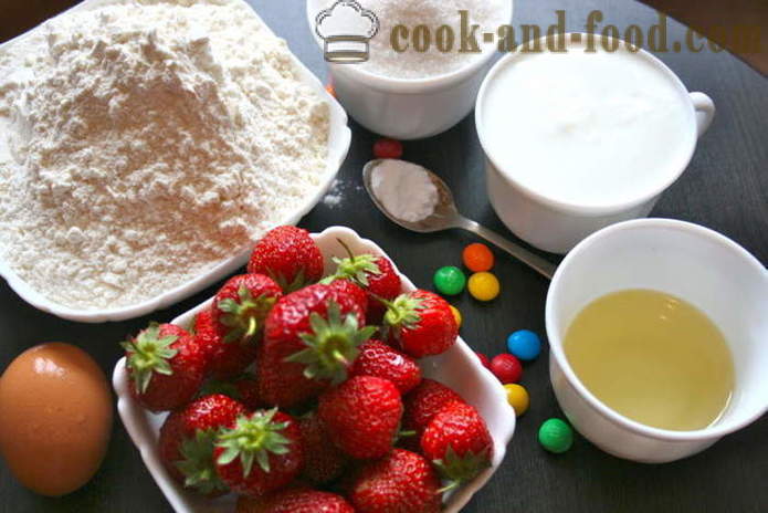 Zelfgemaakte muffins op yoghurt met aardbeien - hoe muffins koken in siliconen mallen, een stap voor stap recept foto's