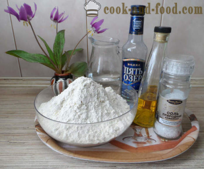 Pasteitjes met vlees en kaas in het Grieks - hoe te maken pasteitjes thuis, stap voor stap recept foto's