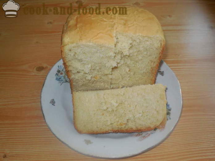Kaas brood op serum broodmachine - hoe je brood in de broodbakmachine met roomkaas te bakken op een serum, een stap voor stap recept foto's