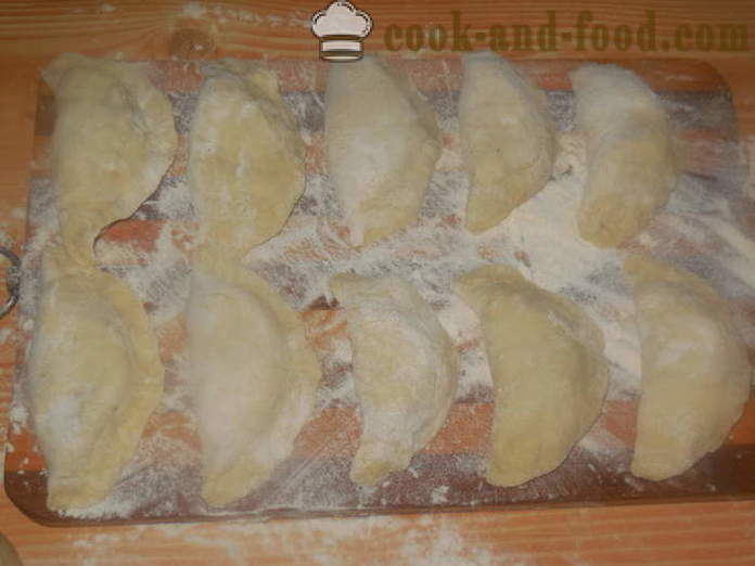 Meatless knoedels met rauwe aardappelen en uien - hoe dumplings met rauwe aardappelen, een stap voor stap recept foto's te koken