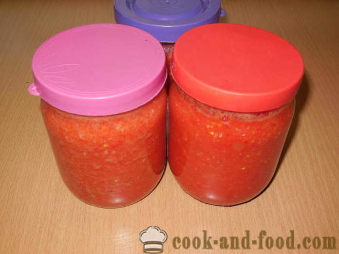 Adjika smakelijk tomaat, beker en hete pepers zonder koken - hoe adjika peper en tomaten te koken