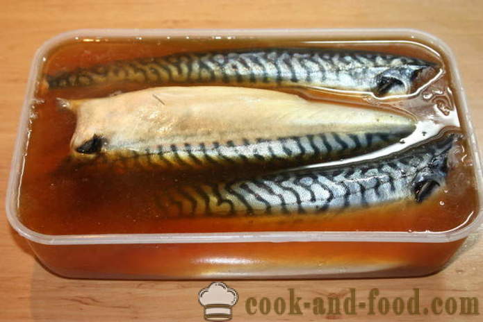 Tasty makreel, gerookte thee en ui kaf - hoe makreel roken in uihuiden thuis, stap voor stap recept foto's