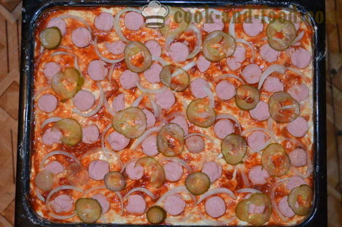 Outdoor pizza pie - hoe je een pizza-pie, een stap voor stap recept foto's te koken