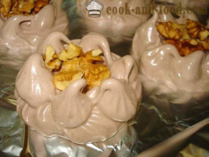 Chocolade meringue met noten - hoe je een chocolade meringue thuis, stap voor stap recept foto's