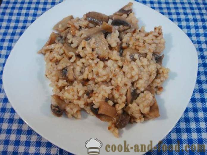 Paddestoel risotto met champignons - hoe risotto thuis, stap voor stap recept foto's te koken