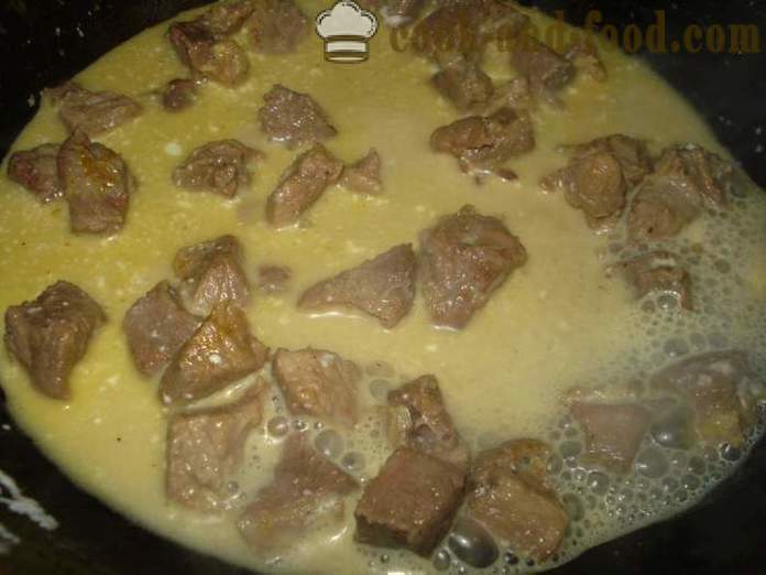 Shoarma in een pita met Chinese kool en rundvlees - hoe shoarma in pita huis koken, stap voor stap recept foto's