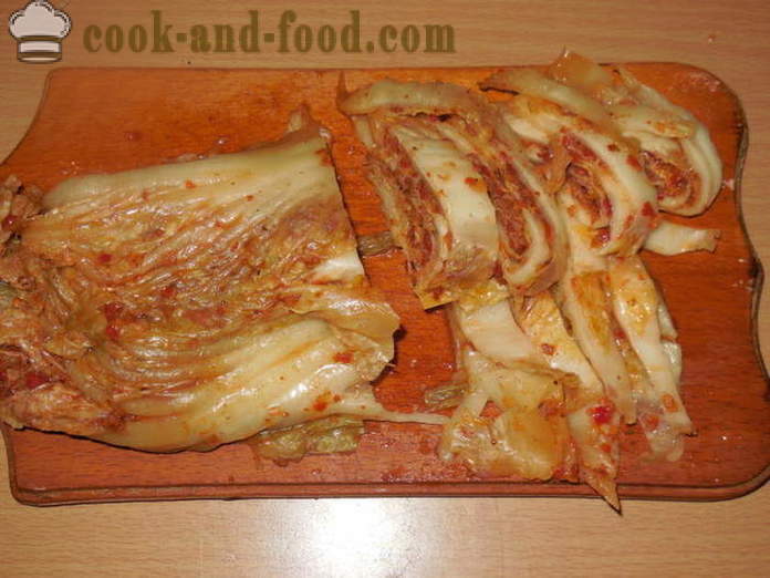 Varkensvlees met kimchi in het Koreaans - kimchi als een bak met vlees, een stap voor stap recept foto's