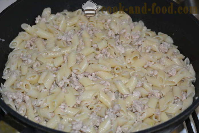 Pasta nautisch met gehakt in een koekenpan - hoe pasta nautically koken met gehakt, een stap voor stap recept foto's