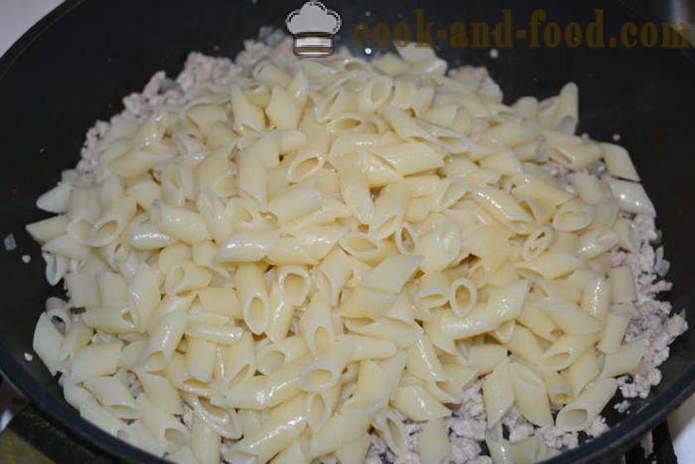 Pasta nautisch met gehakt in een koekenpan - hoe pasta nautically koken met gehakt, een stap voor stap recept foto's
