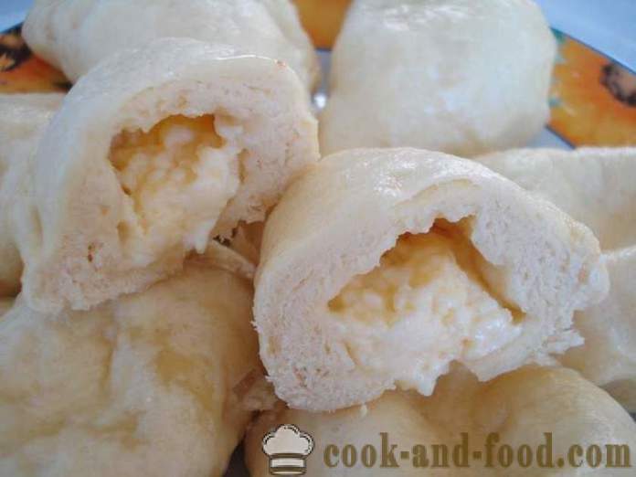 Lush gestoomde dumplings met kwark - hoe dumplings gestoomd in multivarka, stap voor stap recept foto's te koken