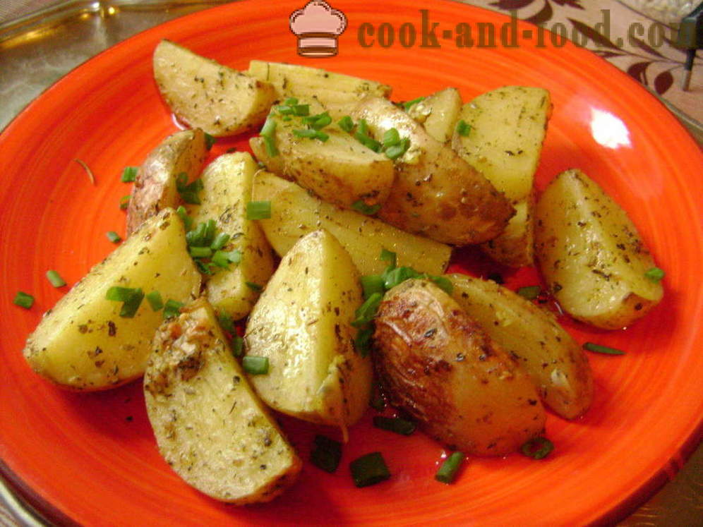 Aardappelen gebakken met een korst - zoals gebakken aardappelschijfjes in de oven, met een stap voor stap recept foto's
