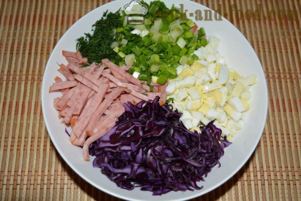 Eenvoudige salade van rode kool met mayonaise - hoe je een salade van rode kool, een stap voor stap recept foto's voor te bereiden