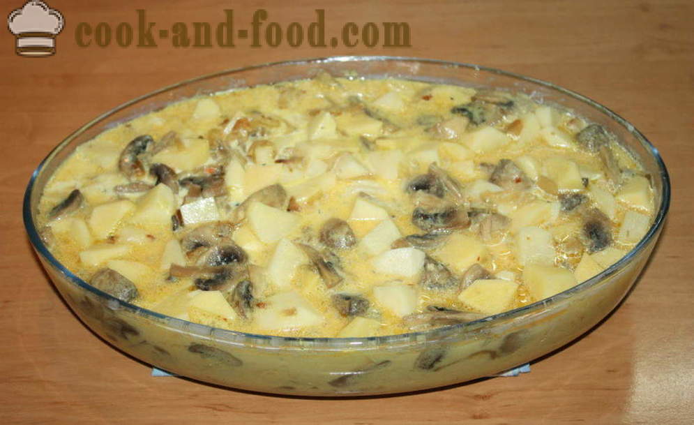 Gebakken aardappelen met champignons in roomsaus - hoe aardappelen koken met champignons in de oven, met een stap voor stap recept foto's