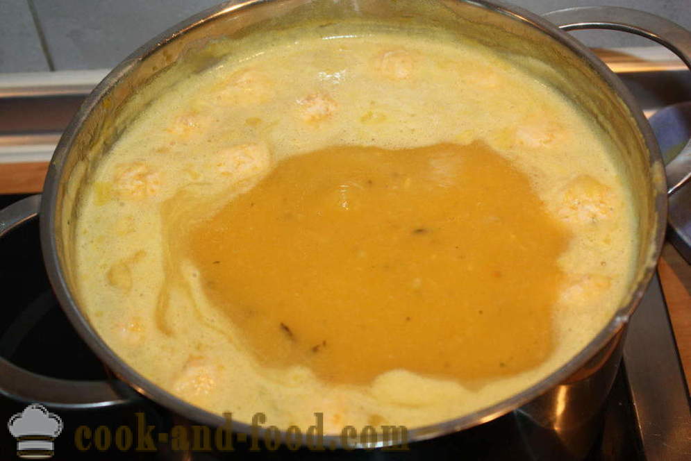 Crème van pompoen met gehaktballetjes - hoe soep puree van pompoen, een stap voor stap recept foto's te koken
