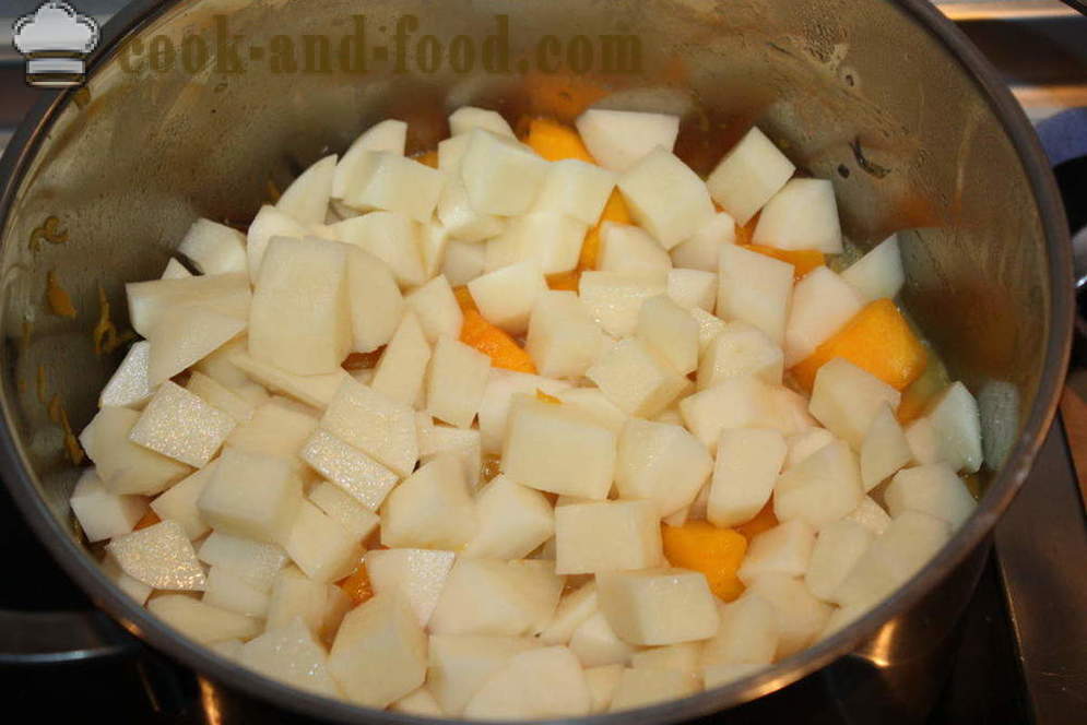 Crème van pompoen met gehaktballetjes - hoe soep puree van pompoen, een stap voor stap recept foto's te koken