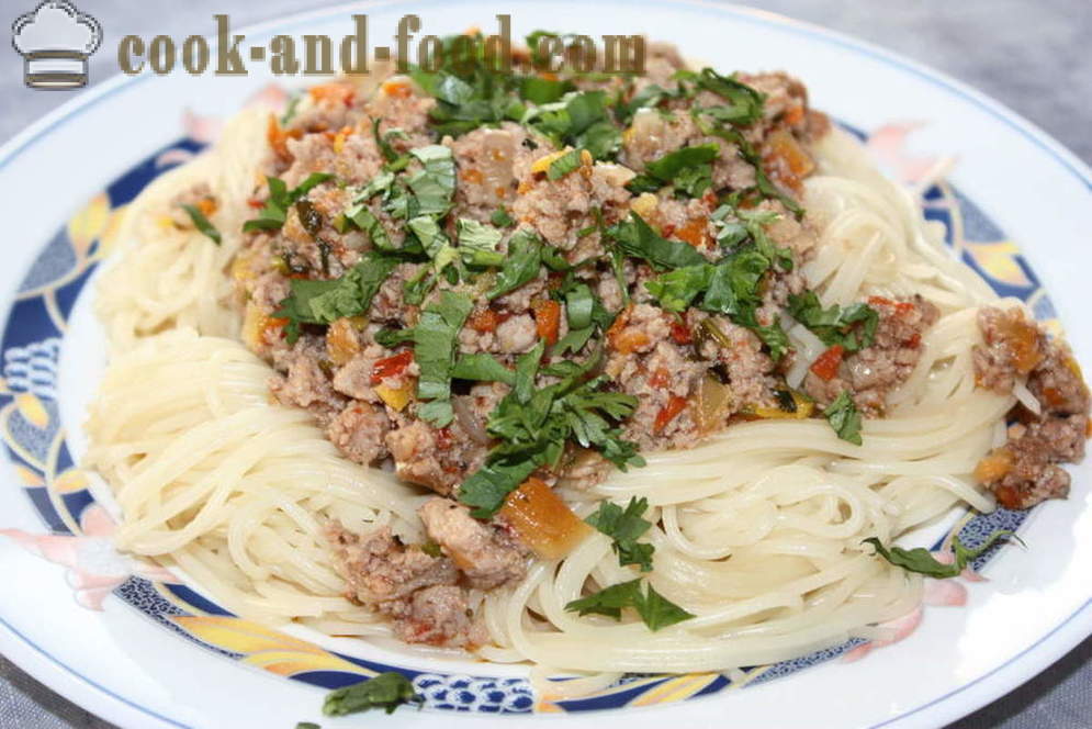 Spaghetti met bolognese saus - hoe spaghetti bolognese, een stap voor stap recept foto's te koken